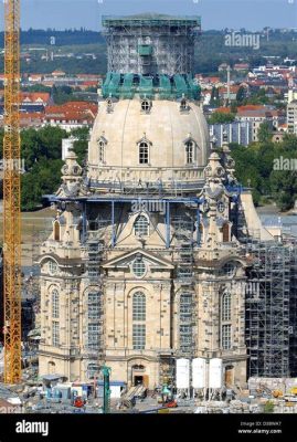 Der Frauenkirche Dresden: Một Kiệt Tác Kiến Trúc Sống Lại Từ Troi Cháy!